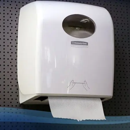 Kimberly-Clark: Полотенца бумажные Скотт Слимролл 1сл 165м/20 белые