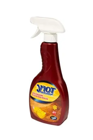 Чистящее средство: УЮТ эмульсия 500мл СПРЕЙ д/очищен. и полировки мебели