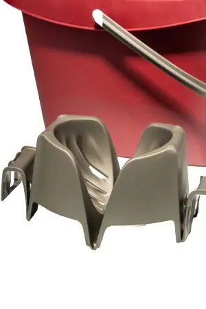 Хозяйственный инвентарь: Ведро с отжимом 13л пластик МОП прямоугольное