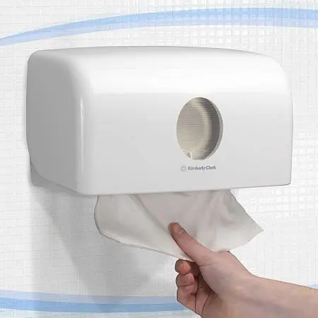 Фото №4 - Kimberly-Clark: Диспенсер Аквариус для полотенец в пачках белый
